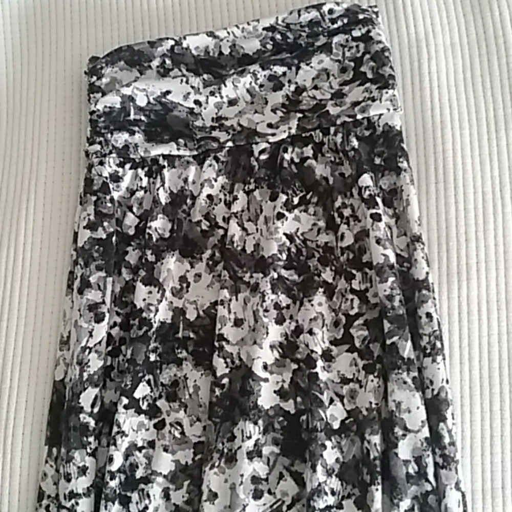 Maxi skirt